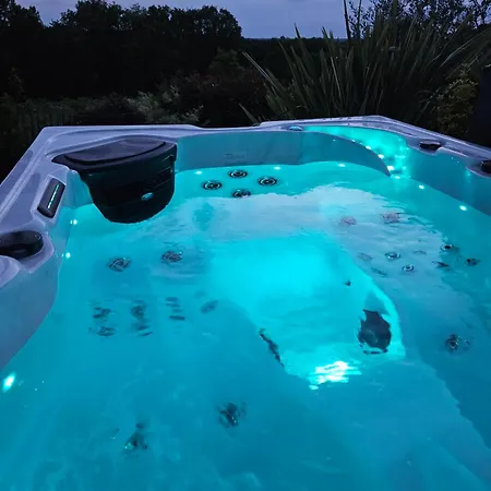 Le Coucher De Soleil Bessens