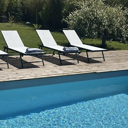 Le Coucher De Soleil 3* Bessens