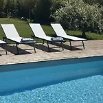 Le Coucher De Soleil 4* Bessens