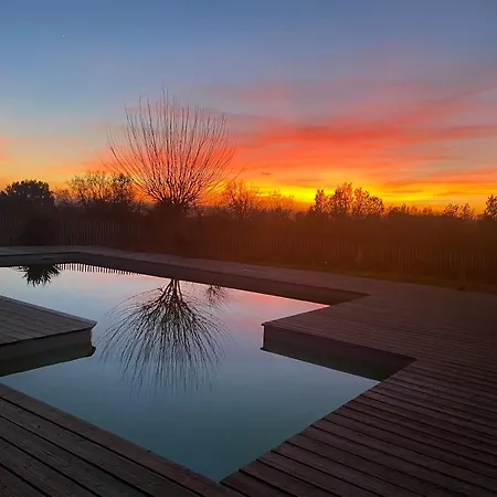 Le Coucher De Soleil 3* Bessens