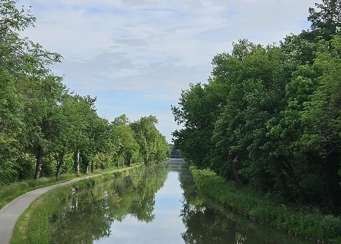 Le Coucher De Soleil Nocleg ze śniadaniem